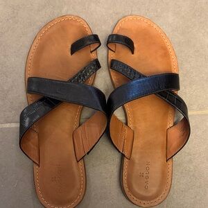 Caslon Black Cross-Strap Leather Slide Sandals with Tan Footbed